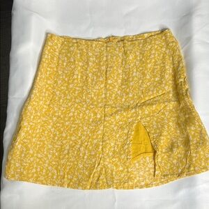 Skylar + Madison Yellow Floral Mini Skirt w/ slit